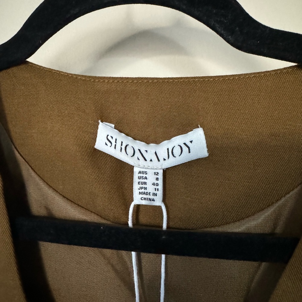 NWT Shona Joy Sara set - utility relaxed pant and fitted vest - Picture 4 of 10